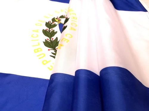 Miniatura 3 de Bandera de El Salvador, 100% poliéster, 3x5, doble costura, interior, azul y blanco, para el Día de la Independencia de El Salvador