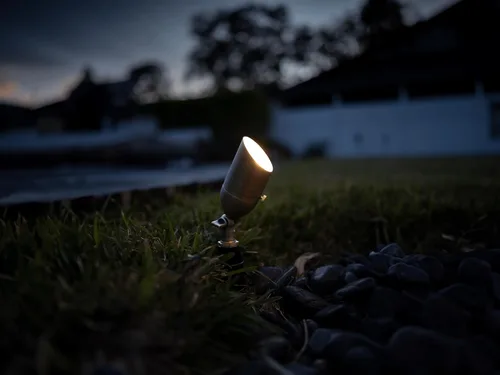 Miniatura 7 de Kit de iluminación LED de latón de 12 V (6 focos al aire libre, 2 luces de camino) con transformador de bajo voltaje de 100 W para casa, patio