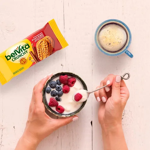 Miniatura 6 de belVita Galletas de desayuno con canela y azúcar morena, 12 paquetes (4 galletas por paquete)