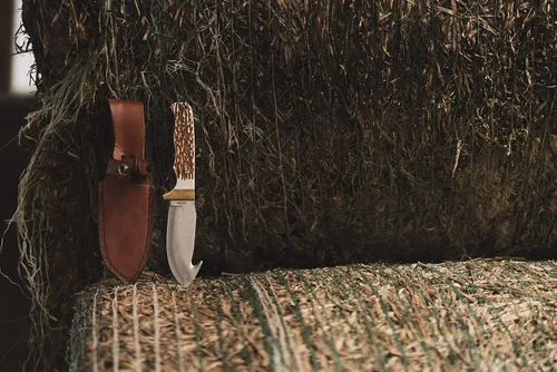 Miniatura 8 de Uncle Henry 185UH Next Gen - Cuchillo de hoja fija SS de alto carbono de 9.1 pulgadas con gancho de tripa de 4.3 pulgadas y mango de estaglón