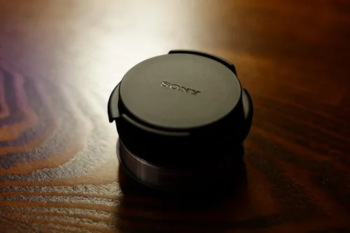 Miniatura 2 de Sony Convertidor ultra ancho VCL-ECU1, 0.75x, exclusivo para SEL16F28