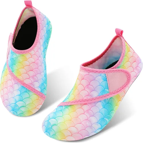 Scurtain - Zapatos acuáticos para niños, calcetines acuáticos de secado rápido con sensación de pies descalzos para niños, niñas y bebés con suela