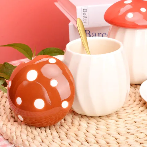 Miniatura 5 de Taza de hongo, bonita taza de café con tapa, cuchara de flores, infusor de té, juego de tazas de té de hongos Kawaii, 8.5 fl oz/8 onzas para leche