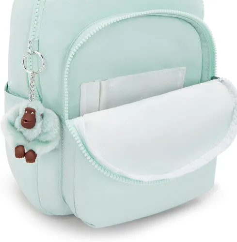 Miniatura 39 de Kipling Mochila pequeña Seoul para mujer, duradera, correas acolchadas para el hombro con funda para tableta, bolsa, Firma Emb, Mochila para tableta