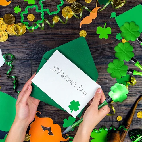 Miniatura 6 de Zonon Bolígrafos del Día de San Patricio, bolígrafos LED de trébol, trébol de cuatro hojas, bolígrafo de tinta de gel negro que brilla