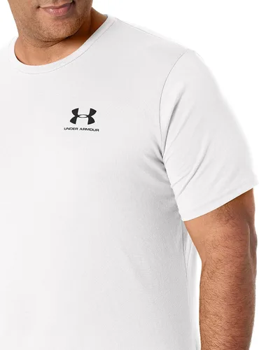 Miniatura 4 de Under Armour Camiseta deportiva de manga corta para hombre, con estampado en el lado izquierdo del pecho