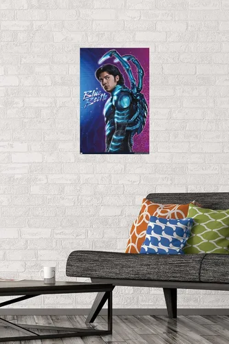 Miniatura 2 de Trends International DC Comics Movie Blue Beetle - Póster de pared de Jaime Reyes, 22.4 pulgadas de largo x 14.7 W, paquete de póster y montaje