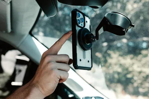 Miniatura 6 de URBAN ARMOR GEAR UAG Funda [Versión Actualizada] Compatible con iPhone 15 Pro 6.1" Pathfinder Transparente Ceniza/Negro Imán Integrado Compatible