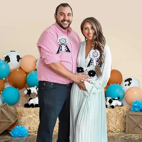 Miniatura 3 de Faja para baby shower de vaca, kit de banda de maternidad con texto en inglés "Mom to Be Dad" (mamá para ser papá), alfileres de ramillete