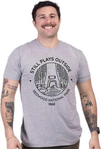Miniatura 38 de Camiseta de senderismo Still Plays Outside Divertida camiseta para excursionista, camping, campista, al aire libre, hombres y mujeres