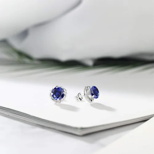 Miniatura 357 de Gem Stone King Aretes de plata de ley 925 de 0.236 in con piedra natal redonda para mujer