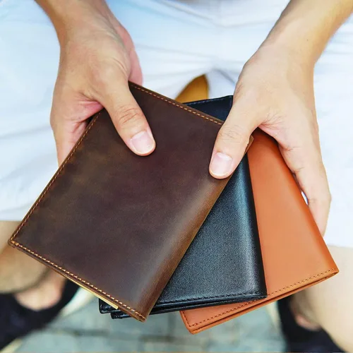 Miniatura 3 de Polare - Cartera plegable de cuero con bloqueo RFID para pasaporte y viaje para hombres Marrón oscuro Cartera de bloqueo RFID