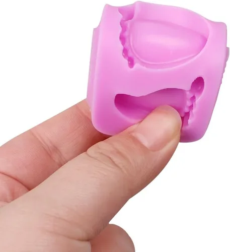 Miniatura 5 de Moldes de silicona para baby shower, pies de bebé, botella de mano, botón de ropa, fondant para decoración de pasteles, decoración de cupcakes