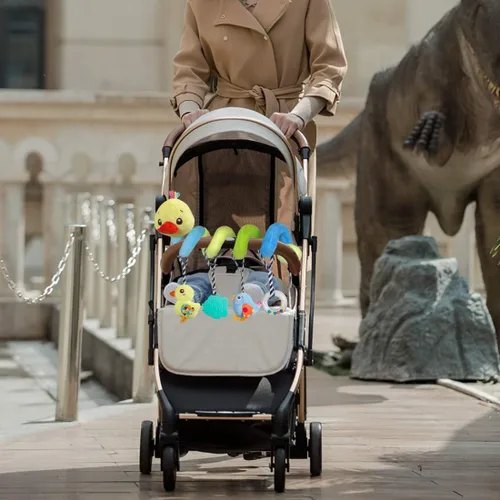 Miniatura 6 de Caterbee Juguetes de asiento de coche para bebé, juguetes colgantes en espiral de actividad, juguetes de cuna de felpa con chirriante para niño