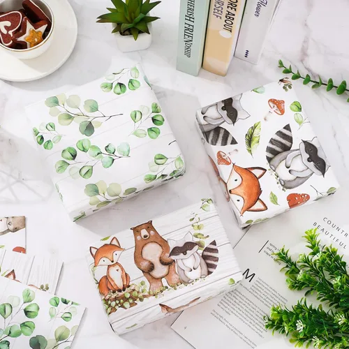 Miniatura 5 de AnyDesign 12 hojas de papel de regalo de criaturas del bosque, papel de regalo de eucalipto de animales de la selva, papel de arte plegado plano