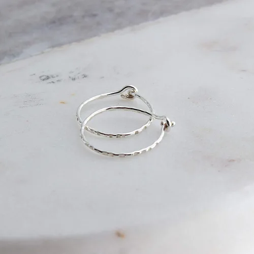 Miniatura 47 de Aretes de plata de ley abiertos para cartílago, tragus, delgados, calibre 22