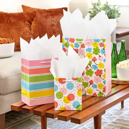Miniatura 2 de Hallmark Bolsas de regalo de Pascua en varios tamaños (8 bolsas: 3 pequeñas 6", 3 medianas 9", 2 grandes 13") lunares, rayas arcoíris, flores