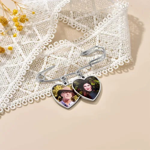 Miniatura 8 de Custom4U Abalorios de fotos de ramo de boda personalizados con 1 a 4 fotos conmemorativas Boutonniere para novia o recuerdo funerario para madre