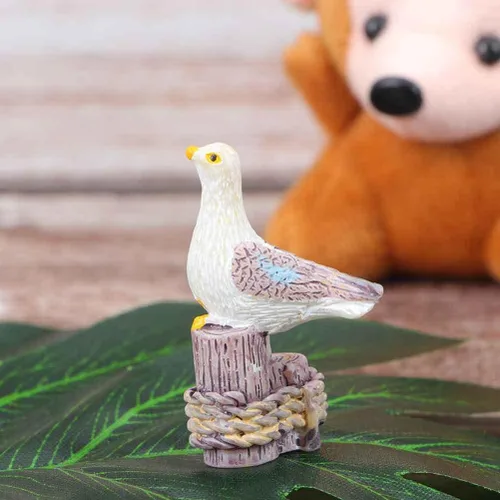 Miniatura 7 de Amosfun Juego de 6 mini figuras de gaviota de resina para exteriores, decoración de gaviota costera de 1.57 pulgadas, esculturas pequeñas de aves