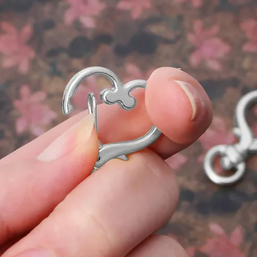 Miniatura 6 de Juego de 150 ganchos giratorios en forma de corazón, clip de metal con resorte para llavero, cierre de langosta, llaveros divididos con cadena