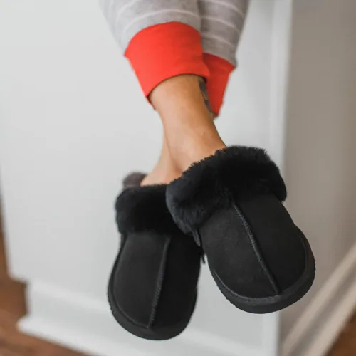 Miniatura 67 de Dearfoams Fireside Sydney Pantuflas anchas de piel de oveja para mujer, para interiores y exteriores