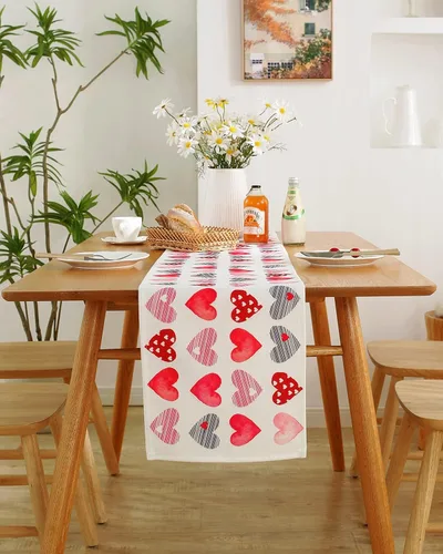Miniatura 37 de Camino de mesa para el día de San Valentín, decoración del día de San Valentín, 70 pulgadas de largo, bordado rojo y rosa, camino de mesa de corazón