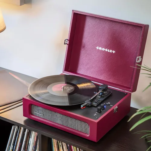 Miniatura 6 de Crosley CR8017B-BU Voyager - Tocadiscos portátil clásico de vinilo con Bluetooth de entrada/salida y altavoces integrados, color burdeos Borgoña
