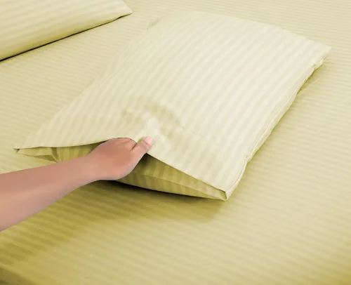 Miniatura 22 de ROYALE LINENS Juego de sábanas Cal King de 4 piezas, ropa de cama de microfibra suave cepillada de 1800 hilos, 1 sábana bajera, 1 sábana encimera, 2