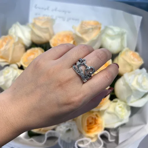 Miniatura 3 de Anillos de oro cruzados para mujer, anillo vintage de plata llamativa, anillos de banda de cristal negro y transparente, regalo de Navidad