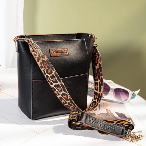 Miniatura 4 de Wrangler Bolsos de hombro para mujer con correa de guitarra
