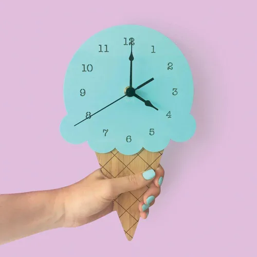 Miniatura 4 de AkoMatial Reloj de pared silencioso con forma de helado de madera, sala de estar, oficina, decoración de dormitorio para niños