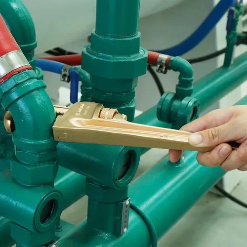 Miniatura 6 de WEDO Llave de tubo sin chispas (longitud 23.622 in, apertura máxima 2.953 in), llave de fontanería recta sin chispas, llave de seguridad sin Bronce