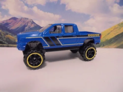 Miniatura 2 de Hot Wheels, 2016 HW Hot Trucks, Dodge Ram 1500 [Azul] Exclusivo #144/250