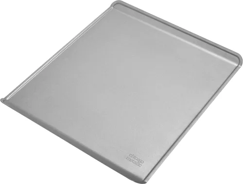 Miniatura 11 de Chicago Metallic Molde redondo para pasteles de 8 pulgadas, de aluminio reciclado de calibre pesado con borde reforzado con alambre para hornear