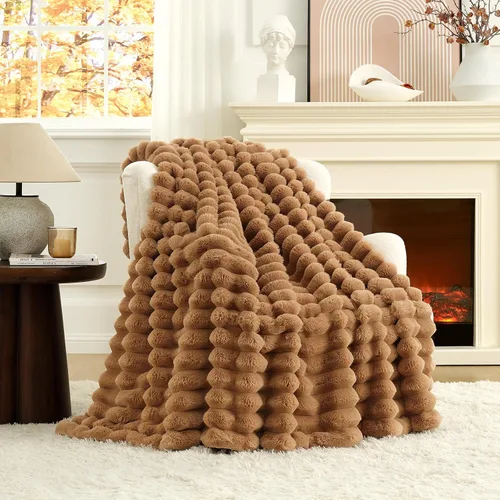 Miniatura 62 de Cozy Bliss Manta de Tiro de Piel Sintética para Sofá, Manta de Felpa Acogedora y Cálida a Rayas para Sofá Dormitorio Sala de Estar, 50 x 60 Pulgadas
