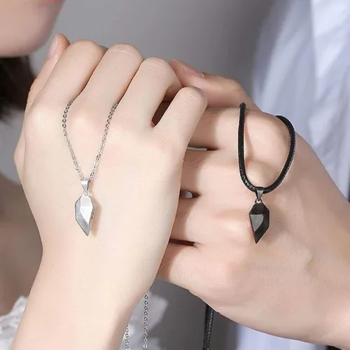 Miniatura 3 de Juego de 4 collares para parejas pulseras magnéticas a juego para novio novia parejas él o ella collares de relación a distancia para parejas