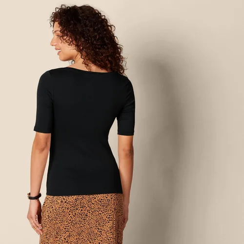 Miniatura 3 de Tienda Essentials - Camiseta de manga corta y cuello cuadrado para mujer