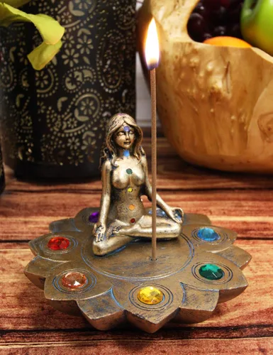 Miniatura 2 de Ebros Gift Luna sagrada Femenina Triple Diosa Yoga Meditación con Zona de Chakra Cuentas de Color Flor de loto Incienso Soporte para quemador Figura