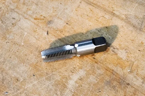 Miniatura 5 de Century Drill and Tool Herramienta de corte de precisión manual.
