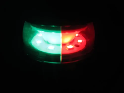 Miniatura 6 de Pactrade Marine Luz de Navegación LED Verde Roja de Proa Poste de 12" SS304 Collar Enchufable (Sin Base con Enchufe Negro de Nailon de 2 Clavijas)