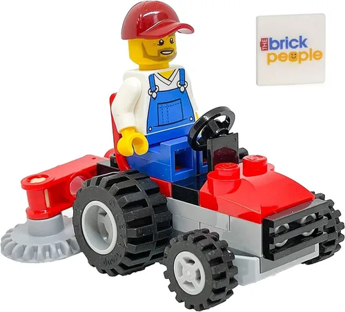 LEGO City Gardener - Minifigura en tractor de césped, paisajista, azul, 1 pieza, más de 6 años