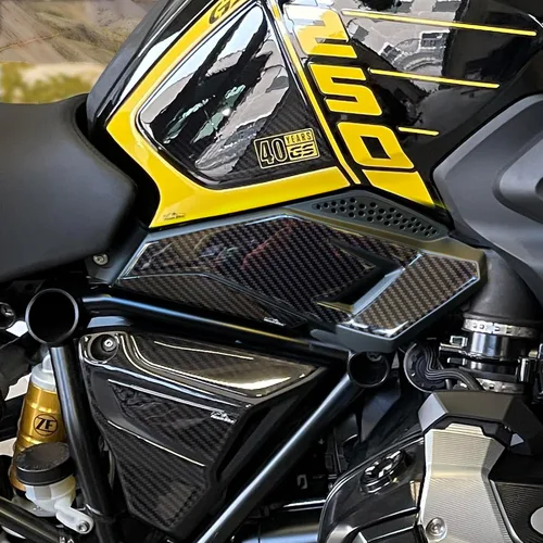 Miniatura 6 de Resin Bike Adhesivos 3D para motocicleta compatibles con BMW R 1250 GS 2019-2024 2019-2024. Protección del marco contra impactos y arañazos. Par
