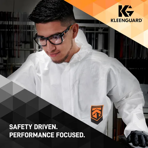 Miniatura 3 de KleenGuard™ V30 Maverick™ - Gafas de seguridad (49311), con revestimiento antivaho KleenVision™, lentes ahumadas, montura negra, gafas de sol unisex