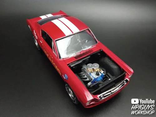 Miniatura 7 de AMT 1966 Ford Mustang Fastback 2+2 - Kit para modelo de escala 1:25