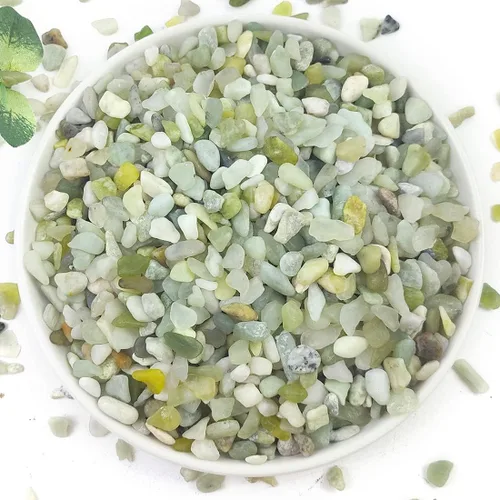 Miniatura 10 de YISZM Grava para suculentas y cactus de 10 libras, guijarros pulidos decorativos naturales blancos de 1/5 pulgadas para paisajismo, rocas de río