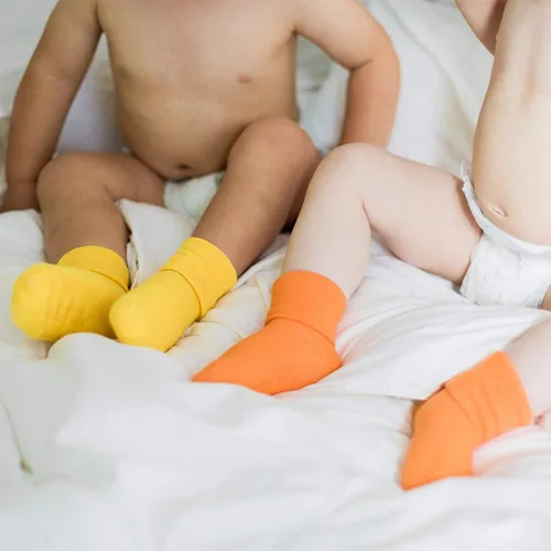 Miniatura 4 de Babysoy Juego de gorros y calcetines ecológicos