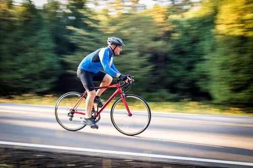 Miniatura 7 de Schwinn Volare 1300 Bicicleta de carretera, 700c para hombre y mujer, bicicleta de carretera de barra de caída de 14 velocidades, marco de aluminio