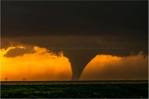 Storm Photography Print (Not Framed) Picture of Tornado Silhouette at Sunset on Stormy Evening in Kansas Thunderstorm Wall Art Nature Decor (4" x 6")