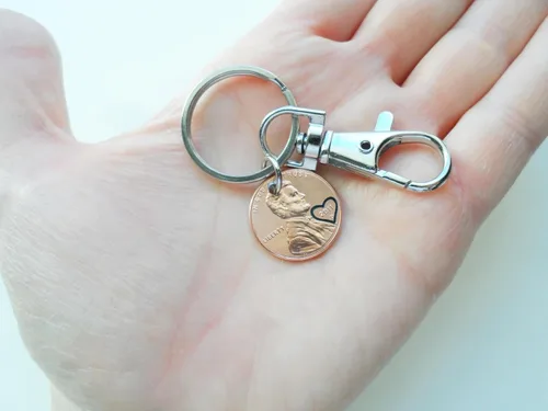 Miniatura 6 de Custom Hand Stamped 2 Personalized Penny Keychains, Anniversary Gift, Husband Wife Key Chain, Boyfriend Girlfriend Gift, Customized Couples Keychains
