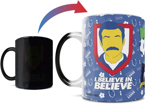 Miniatura 9 de Morphing Mugs Ted Lasso – AFC Richmond Jersey Design – Personalizar con nombre y número – Una taza de cerámica que cambia de color de 11 oz – Imagen